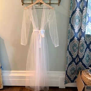 Pearl Getting Ready Wedding Robe